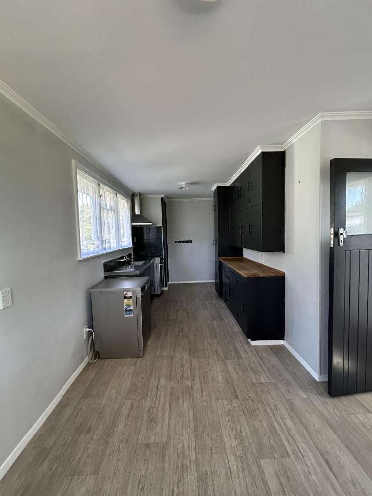 15 Surrey Street Solway_6