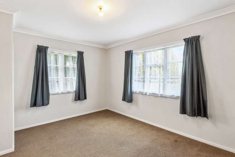 12 Hokio Beach Road Levin_10