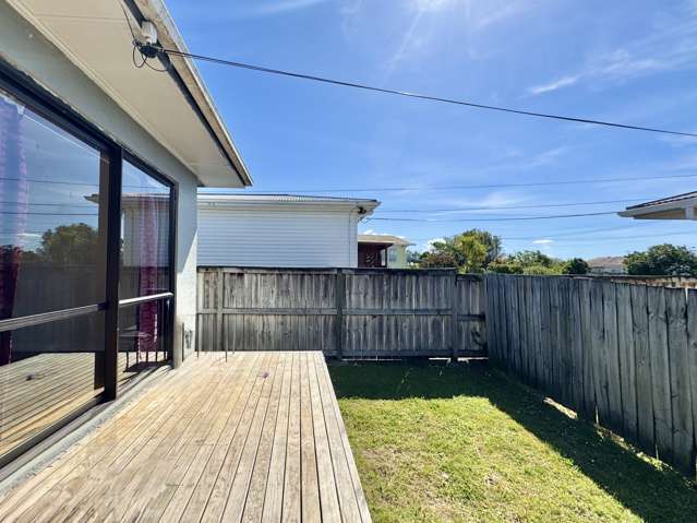 7 Marlene Avenue Te Atatu South_1