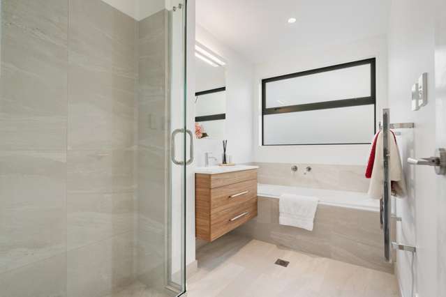 3 Pharlap Drive Oteha_2