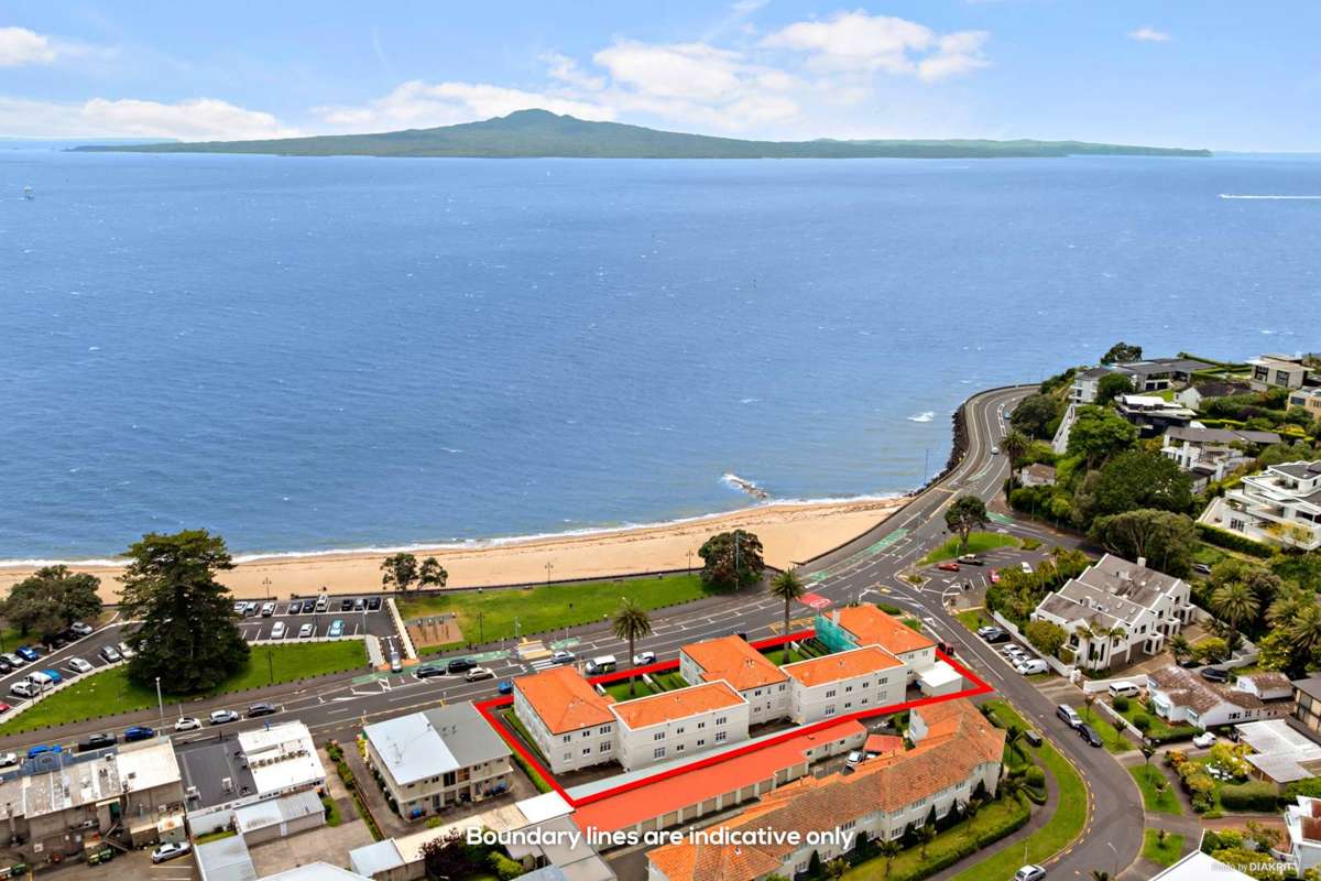 4/105 Tamaki Drive_3