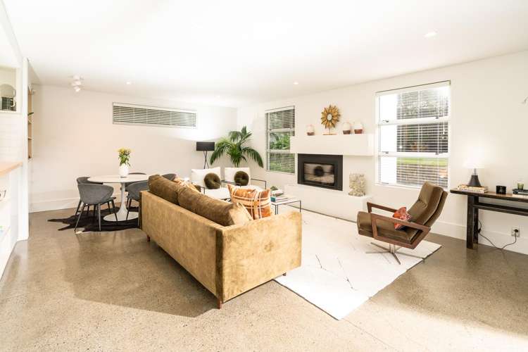 51 Amesbury Drive Churton Park_12