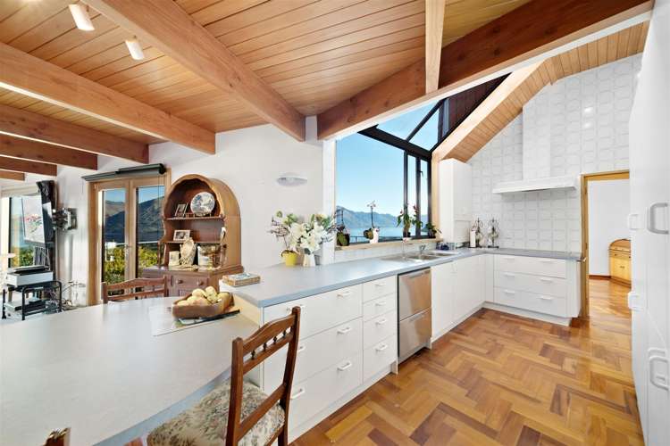 33 Edinburgh Drive Queenstown_14