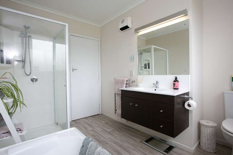 23 Estuary Crescent Fairfield_14