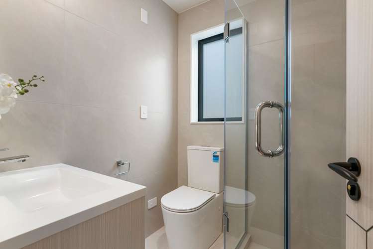 14 Glann Lane Flat Bush_19