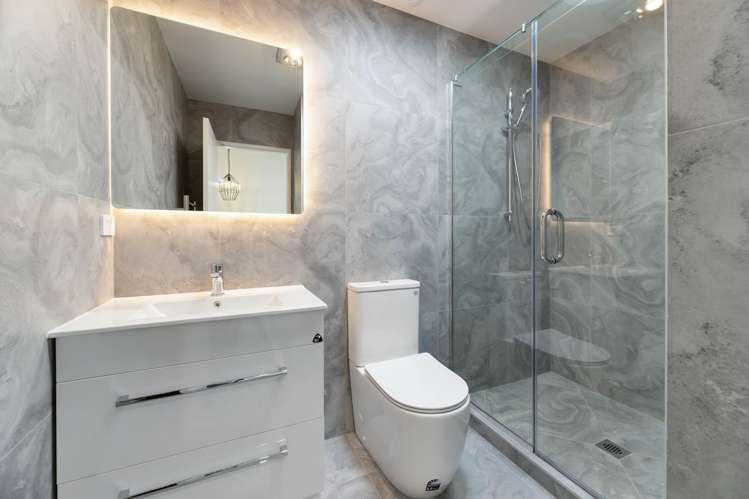 4/43 Savoy Road Glen Eden_7