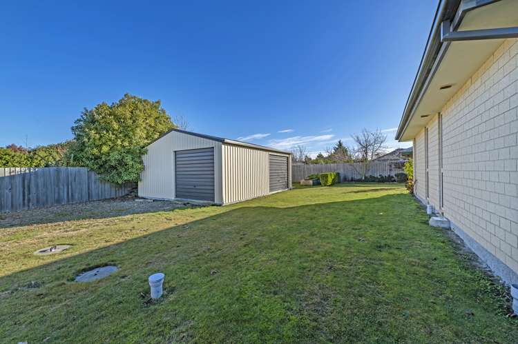 77 North Terrace Darfield_25