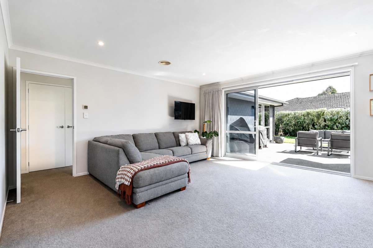 26 Fernbrook Drive_1