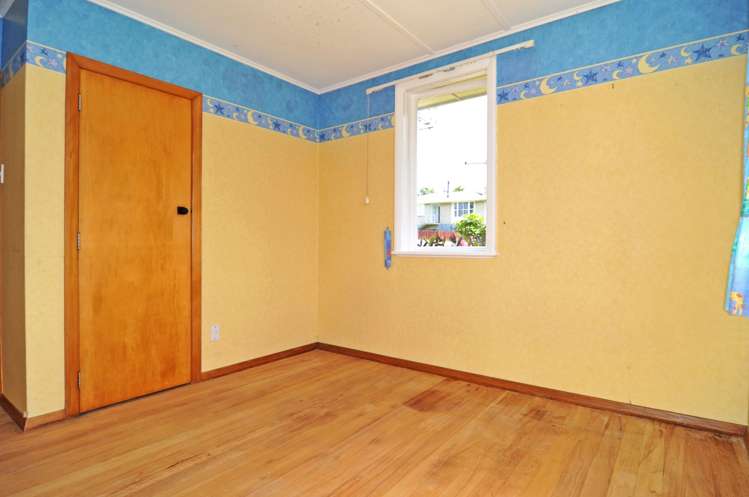 4 Turnbull Street Brockville_8