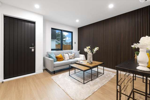 Affordable Modern Beauty in Prime Pakuranga He...