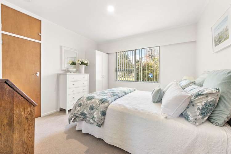 62 Gloria Avenue Te Atatu Peninsula_13