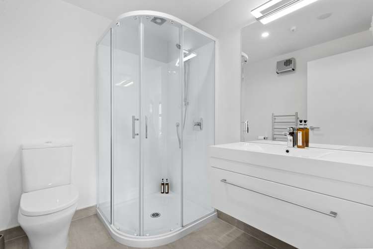 4 Monaco Drive Cromwell_17