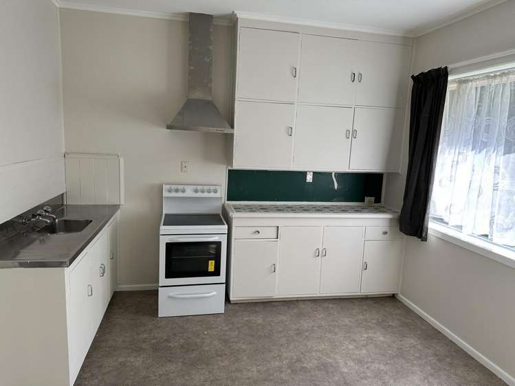 4/2 Godley Road Green Bay_1