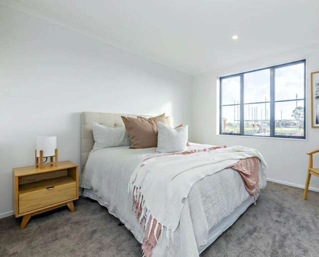 61 Saddleback Crescent Papakura_2