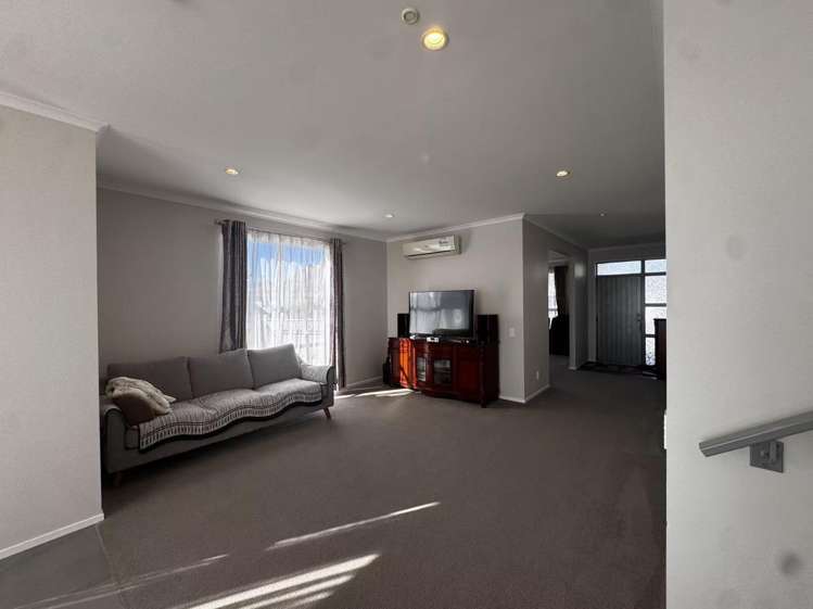 56 Mackey Drive Greenhithe_2