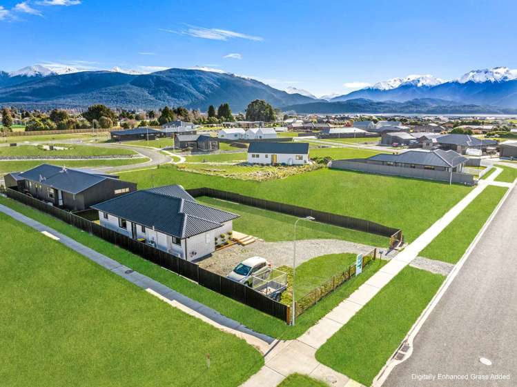 102 Tukare Loop Te Anau_25