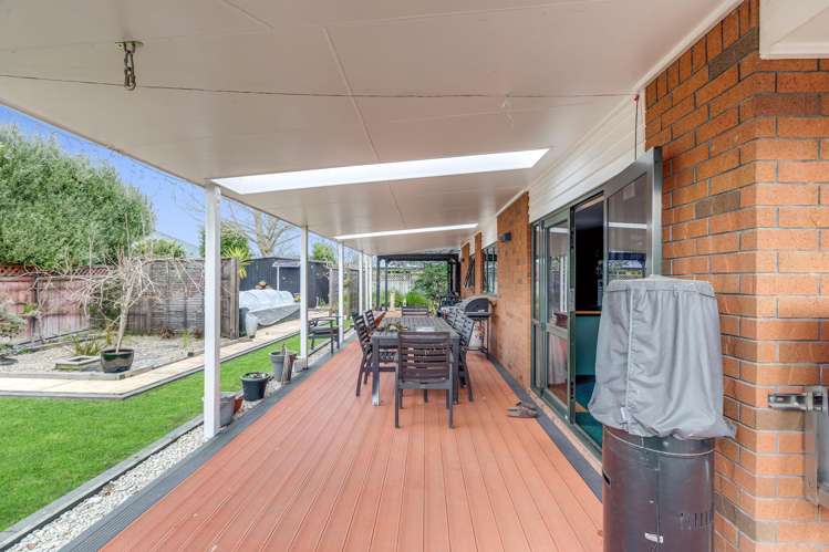 6 Fencourt Place Rototuna North_22
