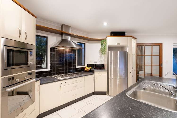 15 Mauritius Key Papamoa_2