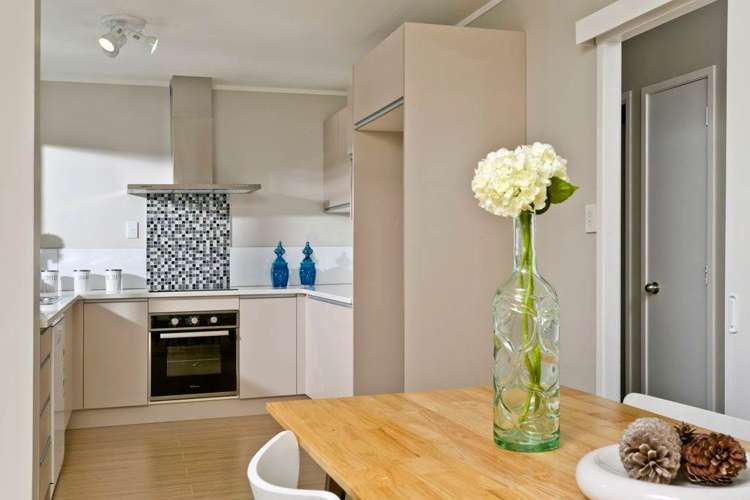 1/23a Target Road Totara Vale_8