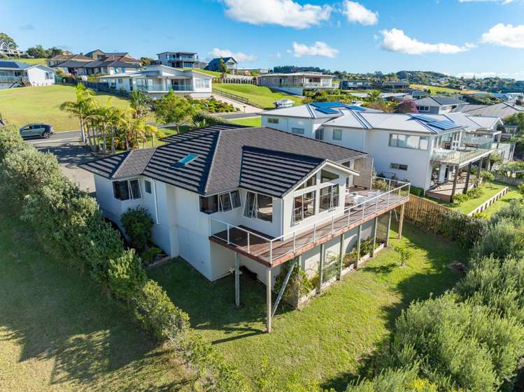 11 Christine Drive Coopers Beach_11