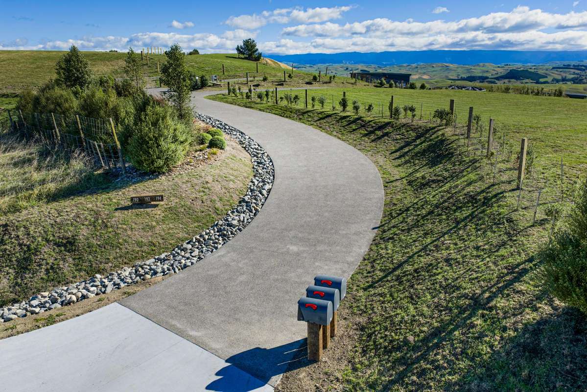 Lot 190/192, 194 Whakapirau Road_2