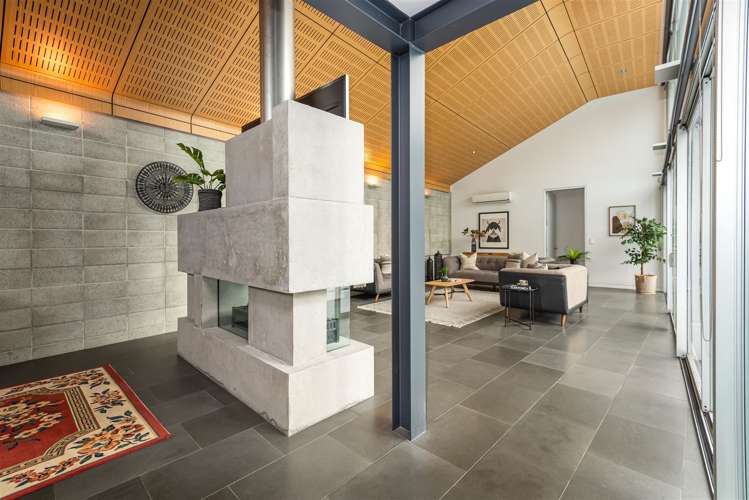 37 Clifford Avenue Merivale_25