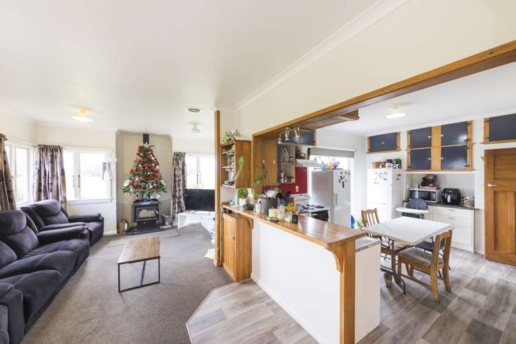 149 Short Road Halcombe_15