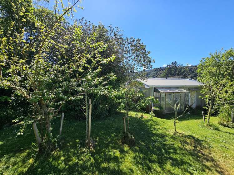 236 Marsden Road Greymouth_30