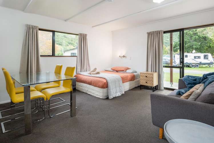 10 Beach Road Picton_6