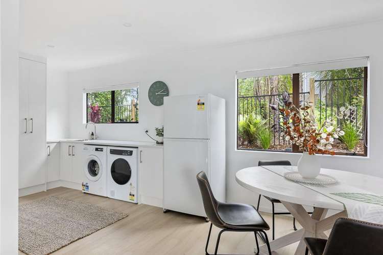 22b Alexander Road Algies Bay_13