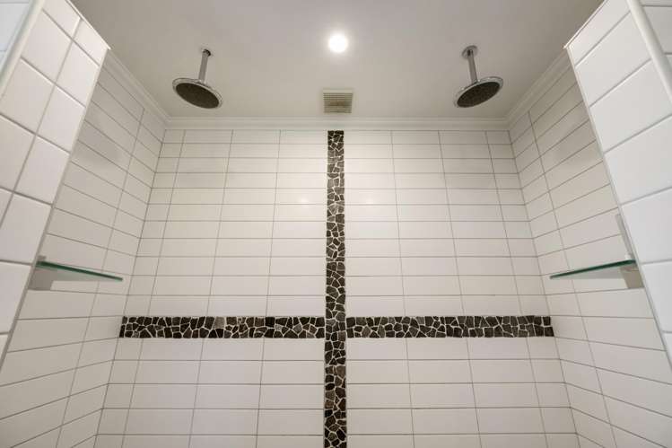 11 McFarlane Terrace Wanaka_16