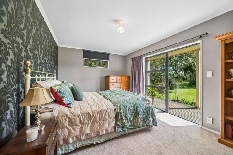 722 Castle Hill Road Alfredton_17