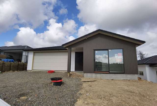 57 Accolage Boulevard Kumeu_2