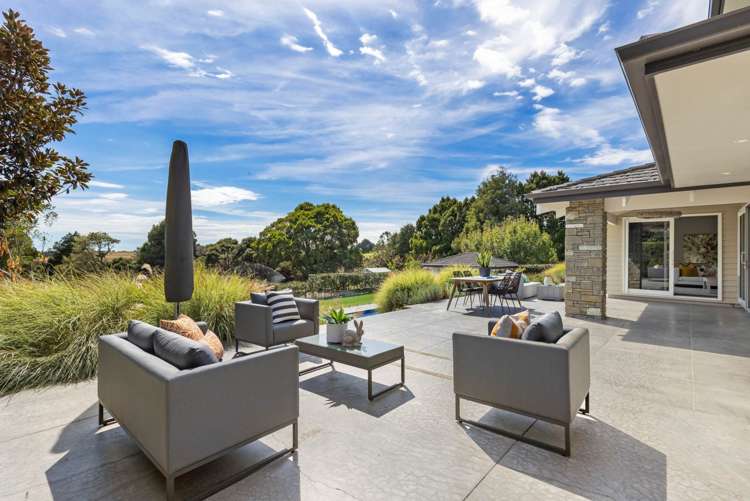 574 Ormiston Road Flat Bush_2