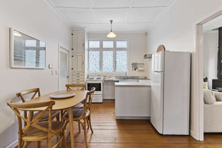 66a Forest Hill Road Henderson_21