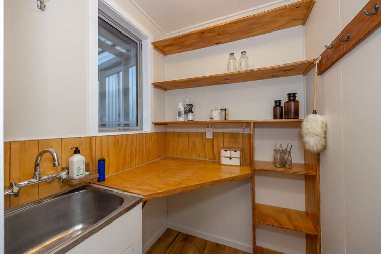 130 Lagoon Avenue Albert Town_17