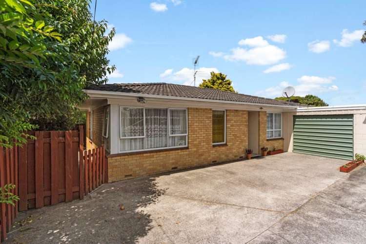 2/4 Scott Road Papakura_1