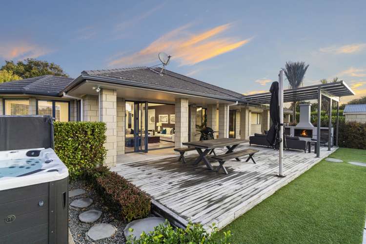 81 Whitford Park Road Whitford_55