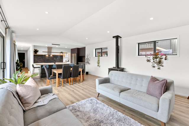 24 Waddell Street Lake Hawea_4