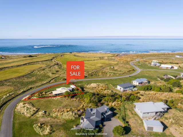 6 Beach Road Flat Point_4