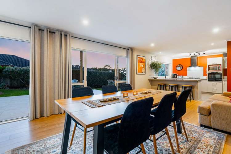 2 Mermaid Mews Red Beach_12