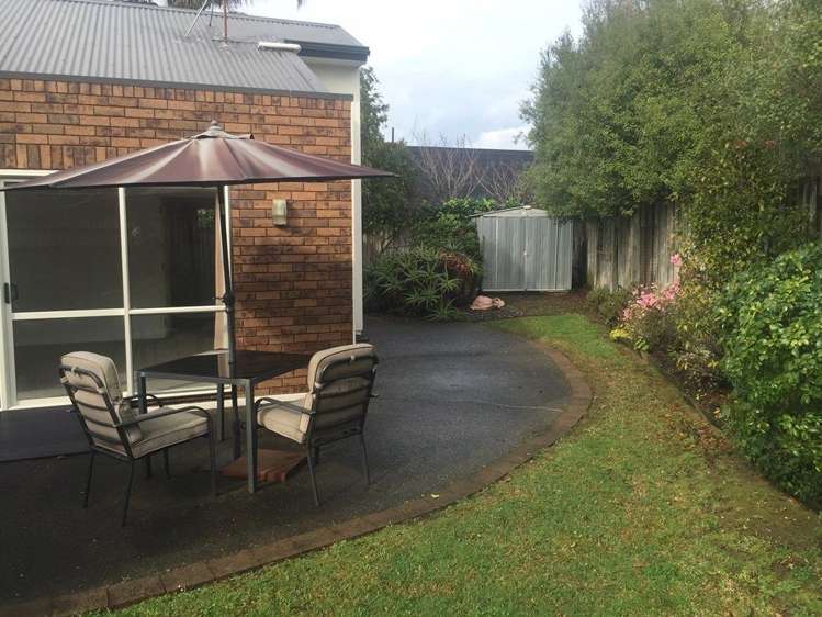 7/16 Vinograd Drive Te Atatu Peninsula_13