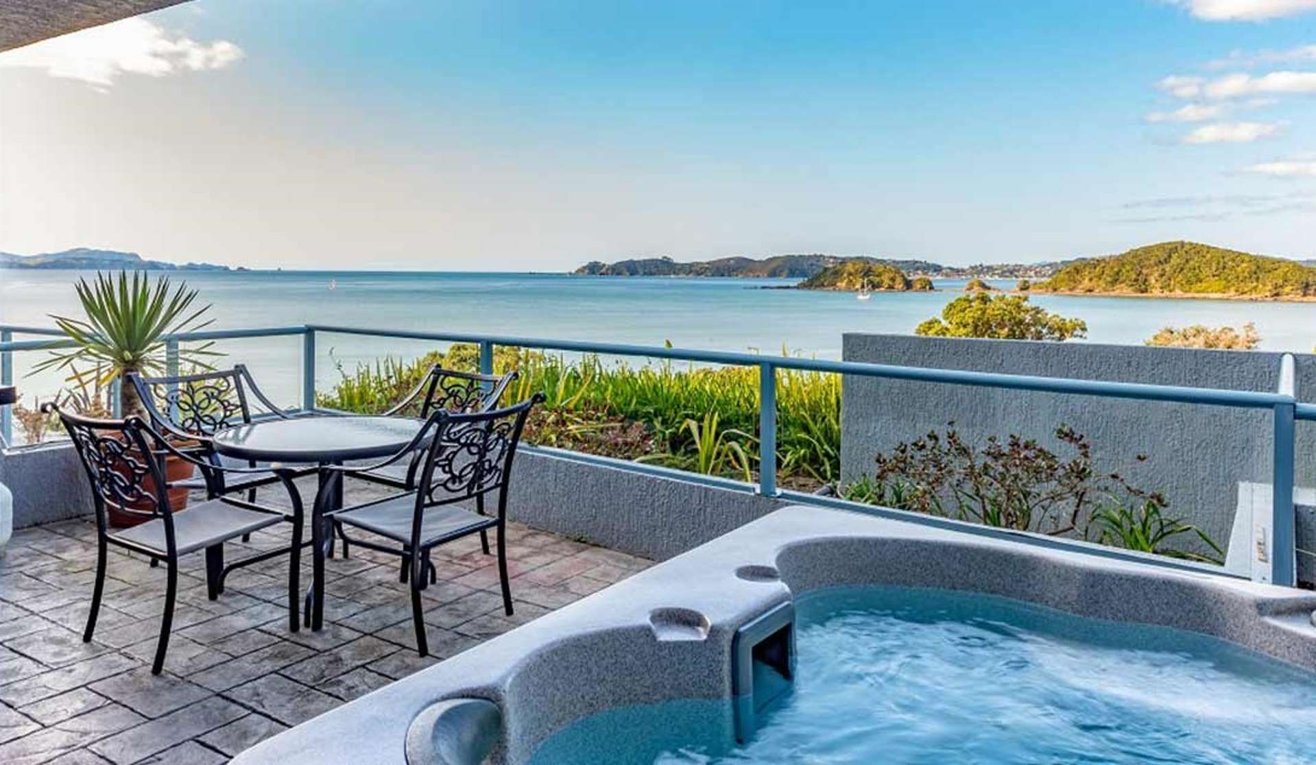 1E/166 Marsden Road Paihia_0