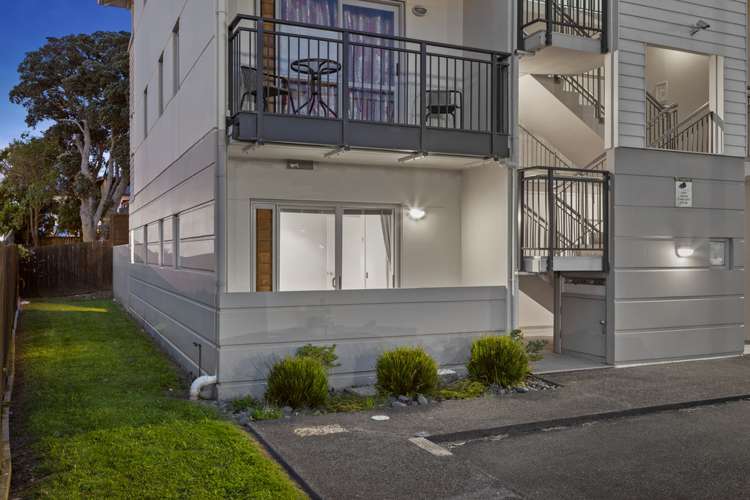 A1/71 Spencer Road Oteha_2