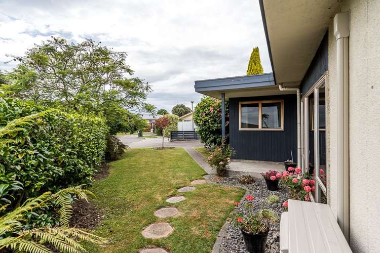 43 Hammond Road Taradale_17