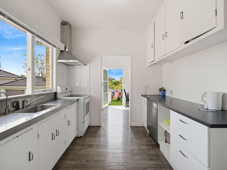241 Cambridge Road Hillcrest_13