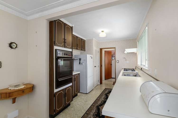 124 California Drive Totara Park_5