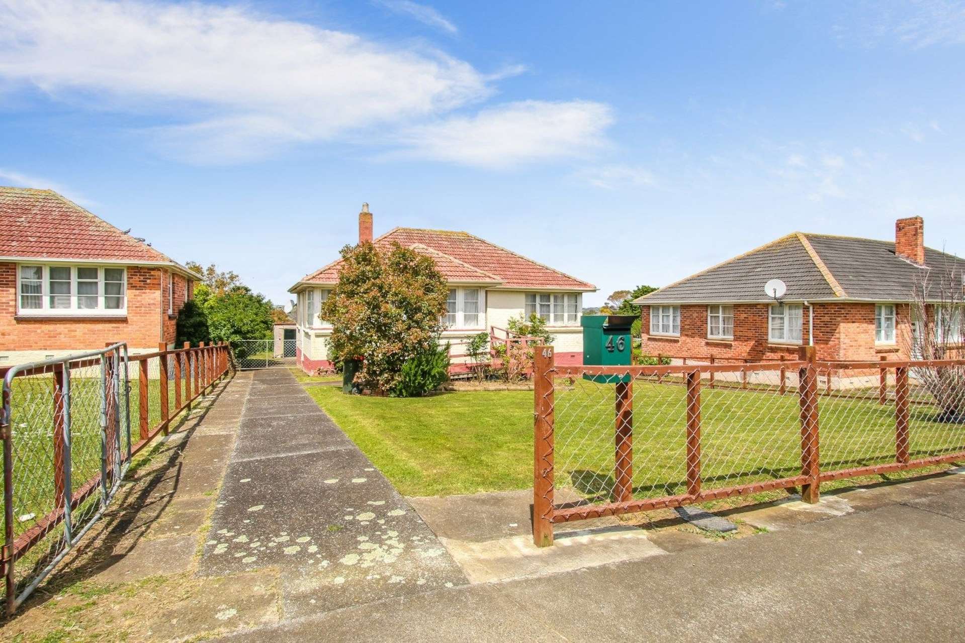 46 Heatherbank Street Glen Innes Auckland City Houses for Sale