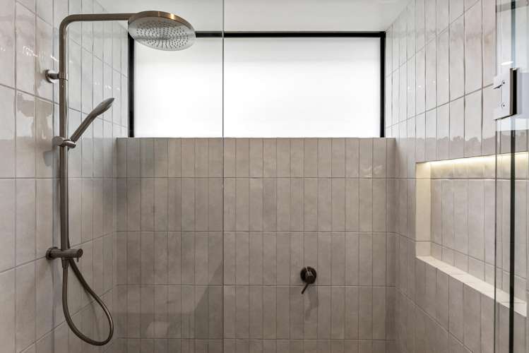 45b Rosario Crescent Red Beach_18