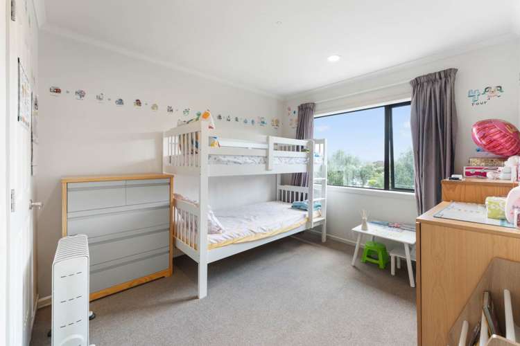 6/2 Swan Hill Drive Glen Eden_14